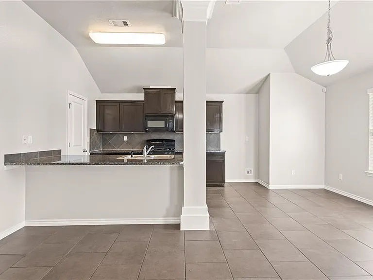 7308 Kolda Dr — Photo 11