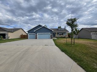 211 Vail St, Dodge City, KS 67801