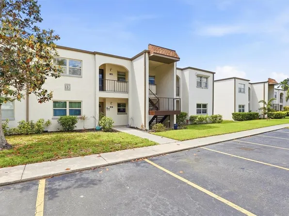 7701 Starkey Rd APT 412, Seminole, FL 33777