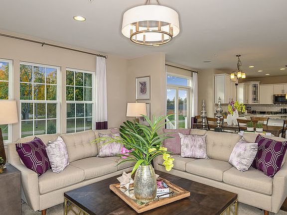 4th image of 831 Janet Dale Ln