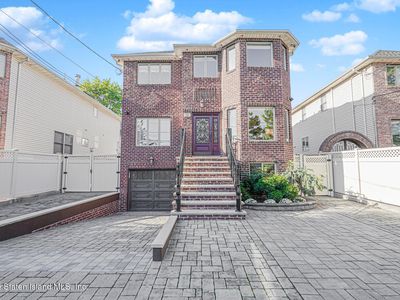 859 Rathbun Ave, Staten Island, NY, 10309