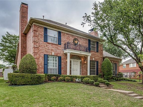 2nd image of 2103 Shumard Oak Ln