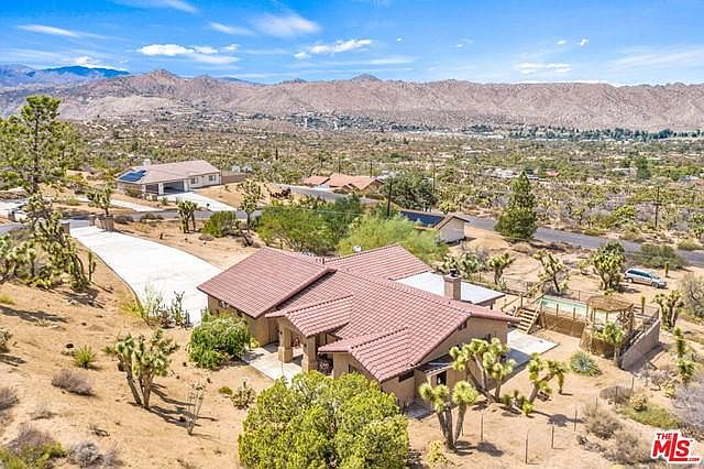1st image of 55550 El Dorado Dr