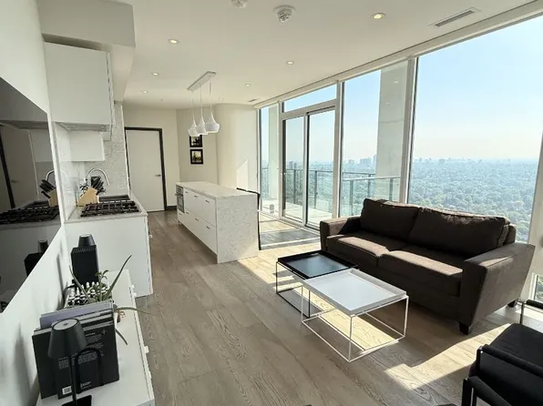 5 Soudan Ave, Toronto, ON