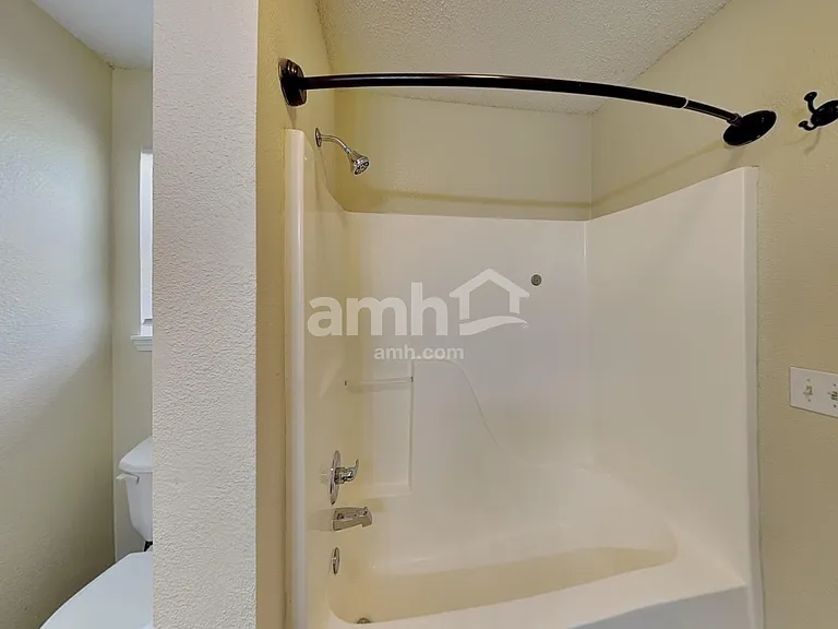 1347 Egret Ln — Photo 16