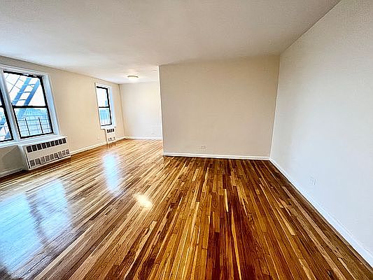 5th image of 8340 Britton Ave APT 7L