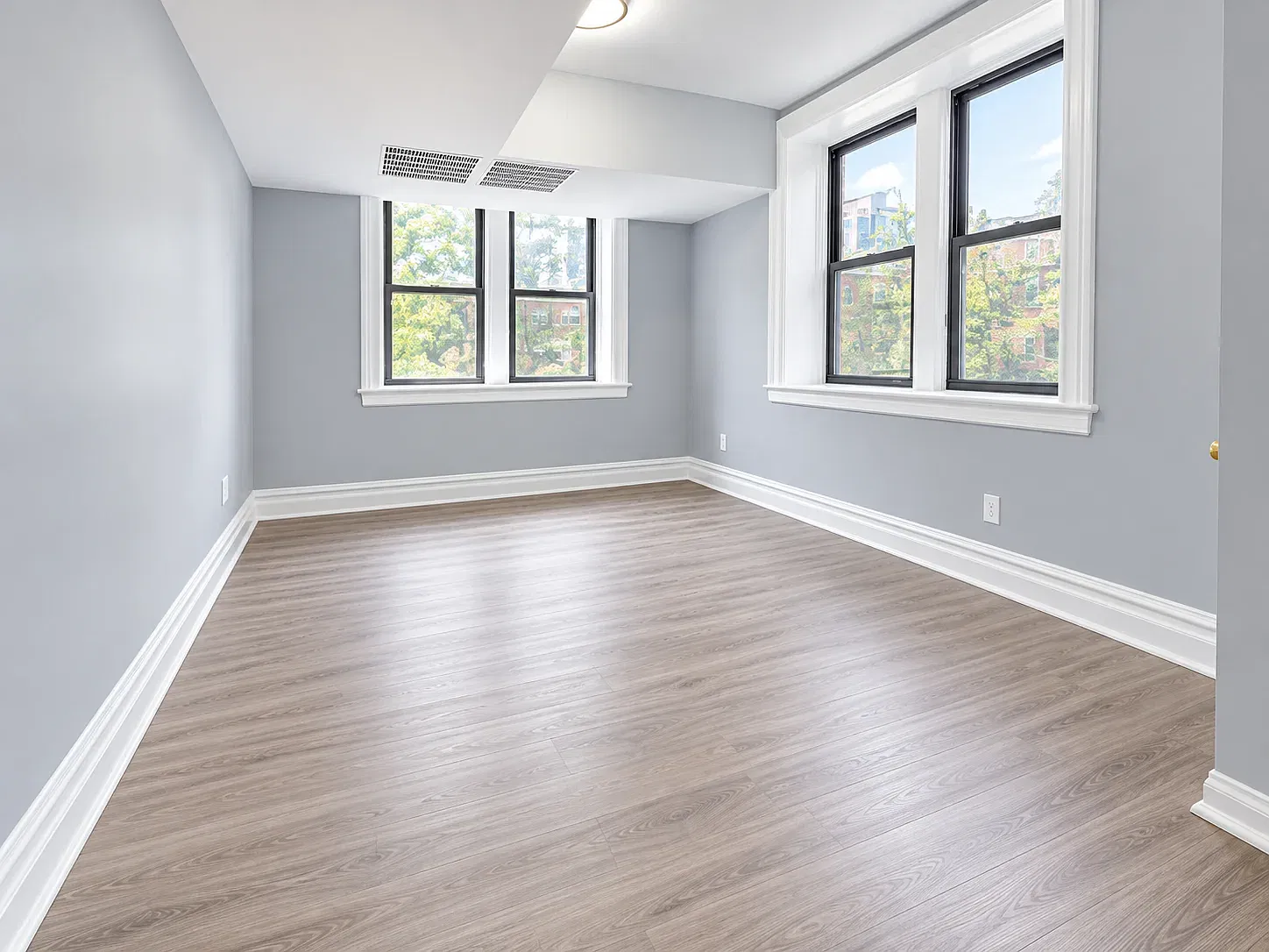 1 bed, 500 sqft, $1,550 — Photo 2