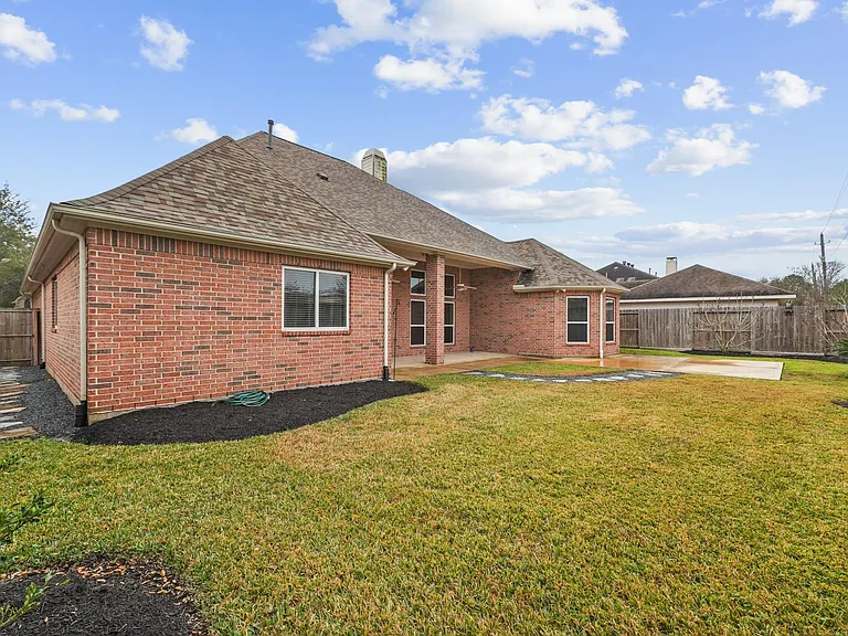 6118 Berwick Ln — Photo 30