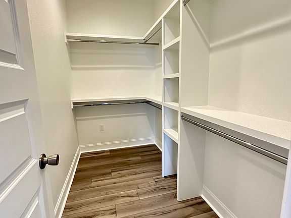 3rd image of 3526 Gibson St #3526