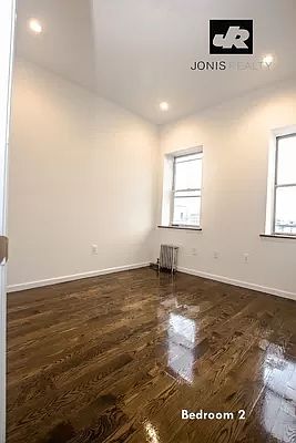 4th image of 317 4th Ave APT 4R