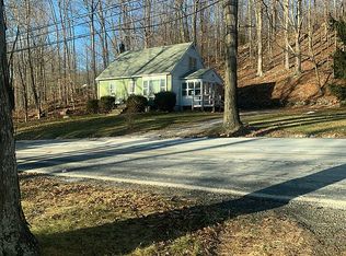 472 Route 447, Newfoundland, PA 18445