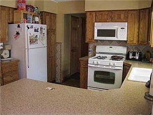 5th image of 6681 Meadowbrook Dr