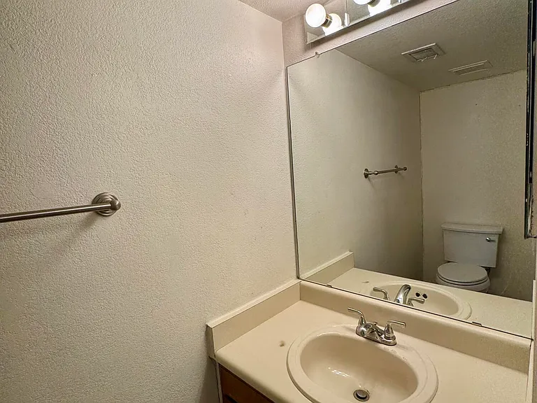 5704 E Aire Libre Ave #1101 — Photo 27