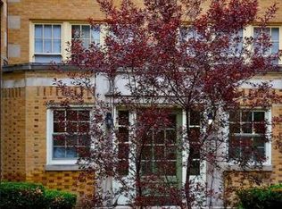 248 Washington Blvd APT 1A, Oak Park, IL 60302