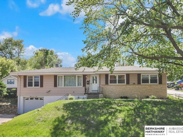 3209 Westgate Rd, Omaha, NE 68124
