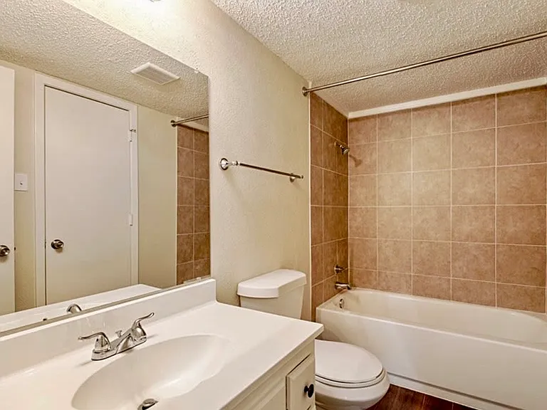 1710 Delaford Pl — Photo 9