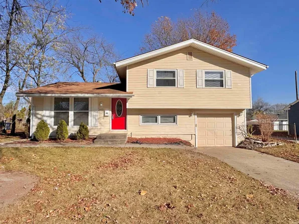 4825 Devonshire Dr, Fort Wayne, IN 46806