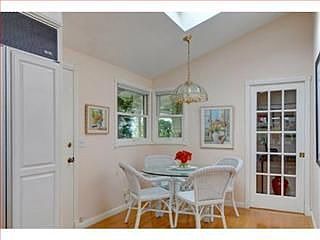 5th image of 1486 Larkin Ave
