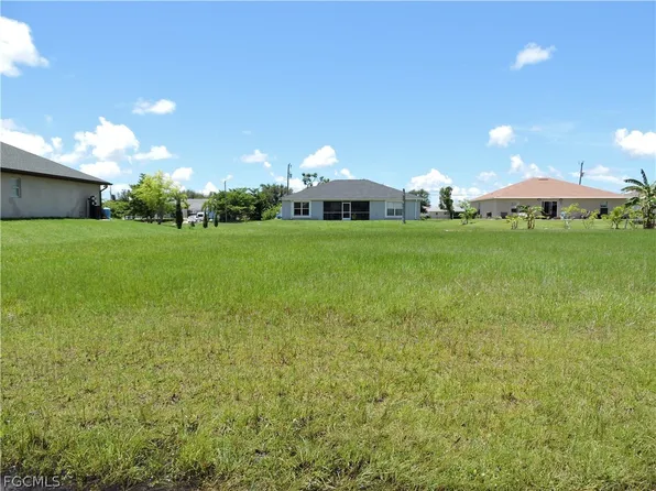 2808 NW 3rd Ter, Cape Coral, FL 33993