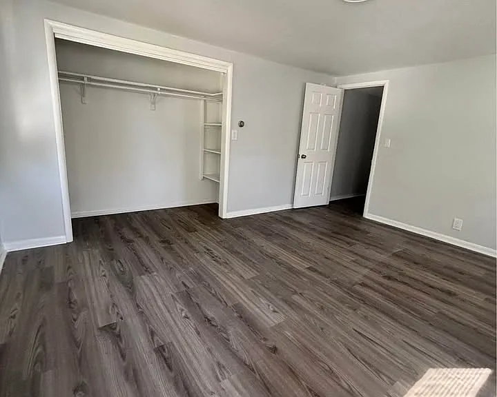 1214 W Waldo Ave #3 — Photo 3