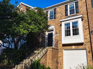 43384 Livery Sq, Ashburn, VA 20147
