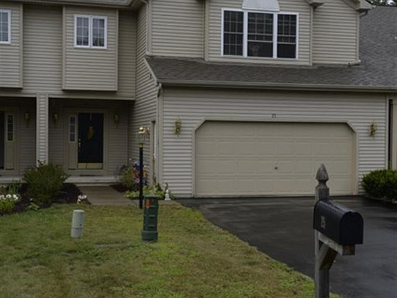 3rd image of 25 Secretariat Ln