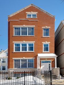 3253 N Racine Ave #3, Chicago, IL, 60657