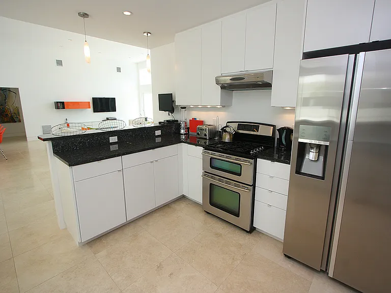 336 Morningside Dr — Photo 39