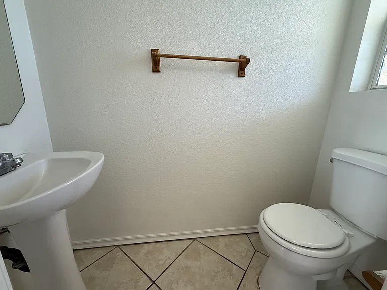 7689 Canberra Way — Photo 7