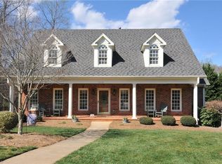 5075 Century Oaks Ln, Winston Salem, NC 27106