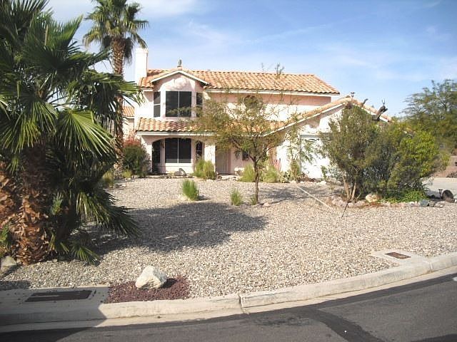 2nd image of 3129 Ocotillo Dr