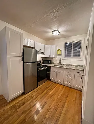 92 Walpole St #1-L Photo 1
