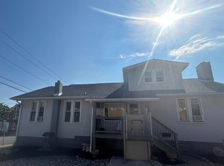 105 S Walnut St #2, Slatington, PA 18080