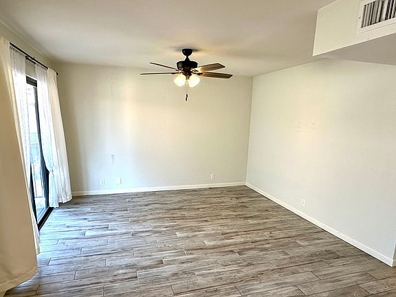 4th image of 286 W Palomino Dr Unit 148