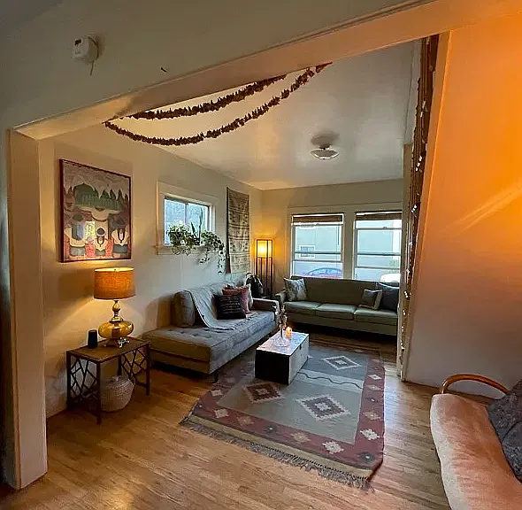 3 bed, 1362 sqft, $2,600 — Photo 3