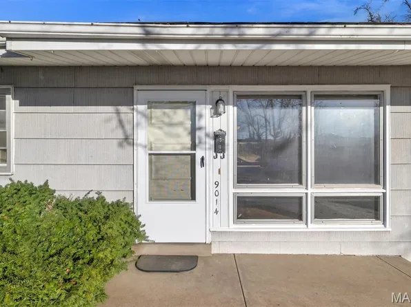9014 Ellison Dr, Saint Louis, MO 63136