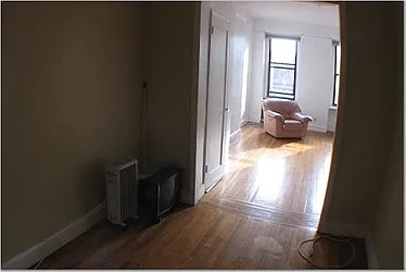 Rented by 4 Points Properties