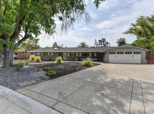 2661 Creekside Ln, Sacramento, CA