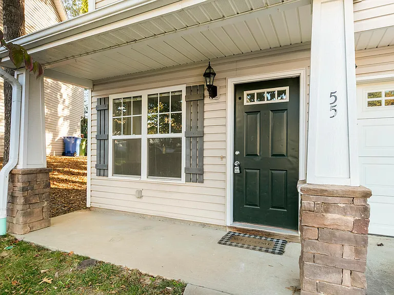 55 Thea Ln — Photo 2