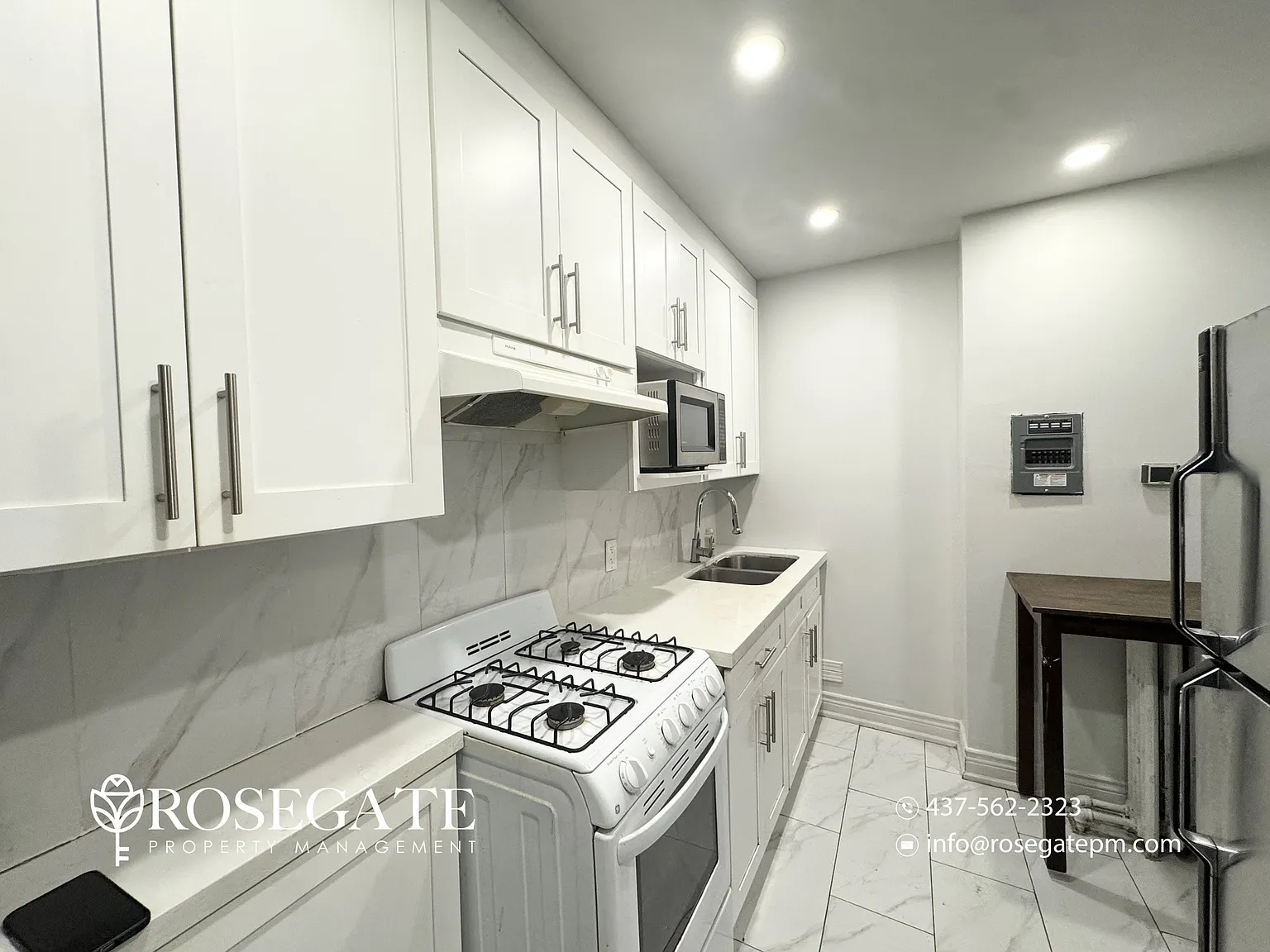5 Roncesvalles Avenue Toronto — Photo 4