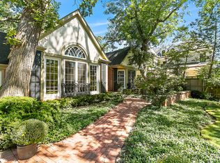 429 Warwick Rd, Kenilworth, IL 60043