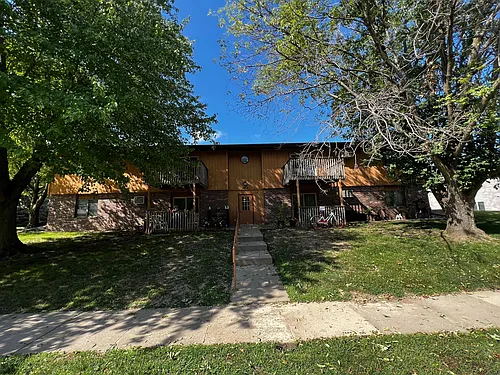 3414 E Court Street Photo 1