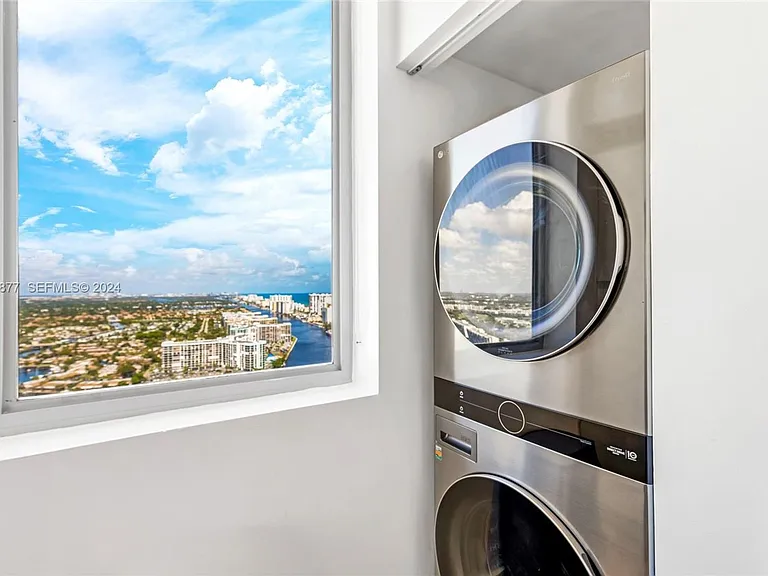 2600 E Hallandale Beach Blvd #T3302 — Photo 18