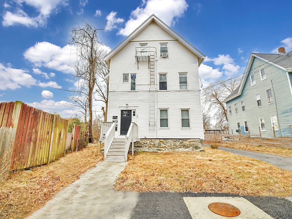 1st image of 35 Newcomb Pl Floor 2