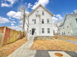 35 Newcomb Pl FLOOR 2, Taunton, MA 02780