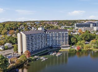 65 Lake Ave APT 502, Worcester, MA 01604