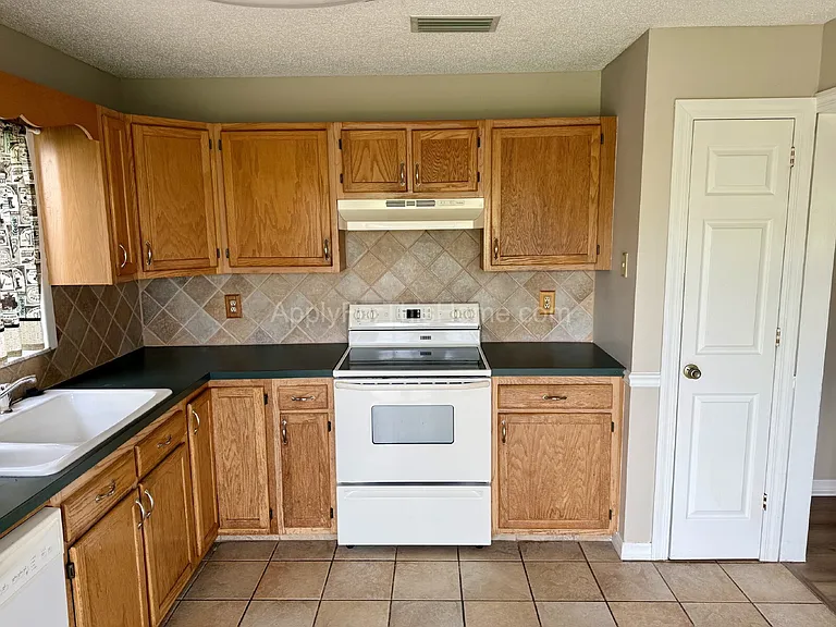 1254 Tuxford Dr — Photo 19