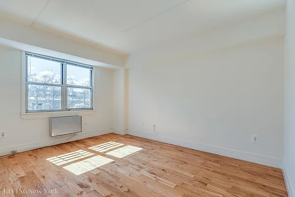 Rented by Living New York | media 2