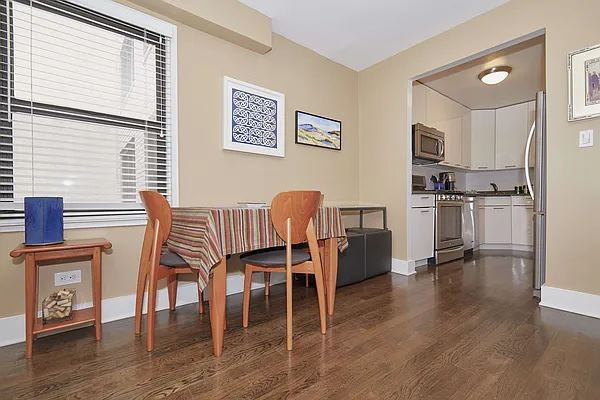 Rented by PocketBroker Inc | media 3