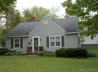 15 Coolidge Ave, Caribou, ME 04736